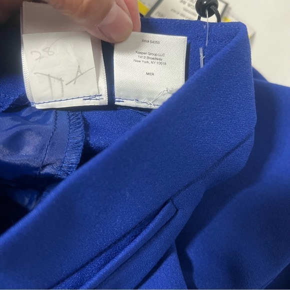 KASPER Women’s Cobalt Blue Medium Straight Leg Flat Front Pants NWT Business - Picture 11 of 11